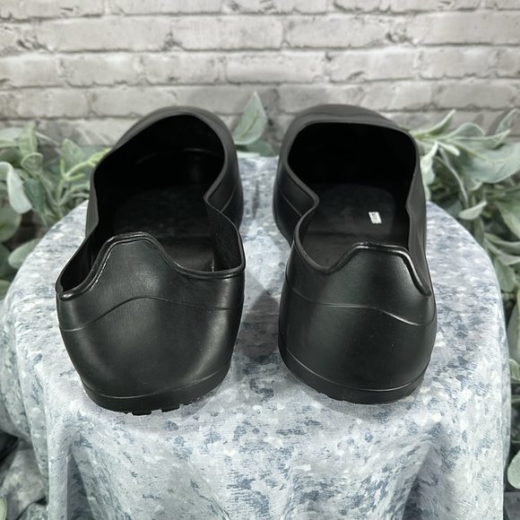 Shoes For Crews Rubber Shoe Covers Slip and Oil Resistant Size S+ 🌟Like NEW🌟 - Picture 5 of 10